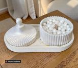 Свеча ручной работы с жемчугом