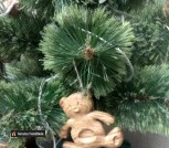 украшение-на-елку-из-дуба-мишка