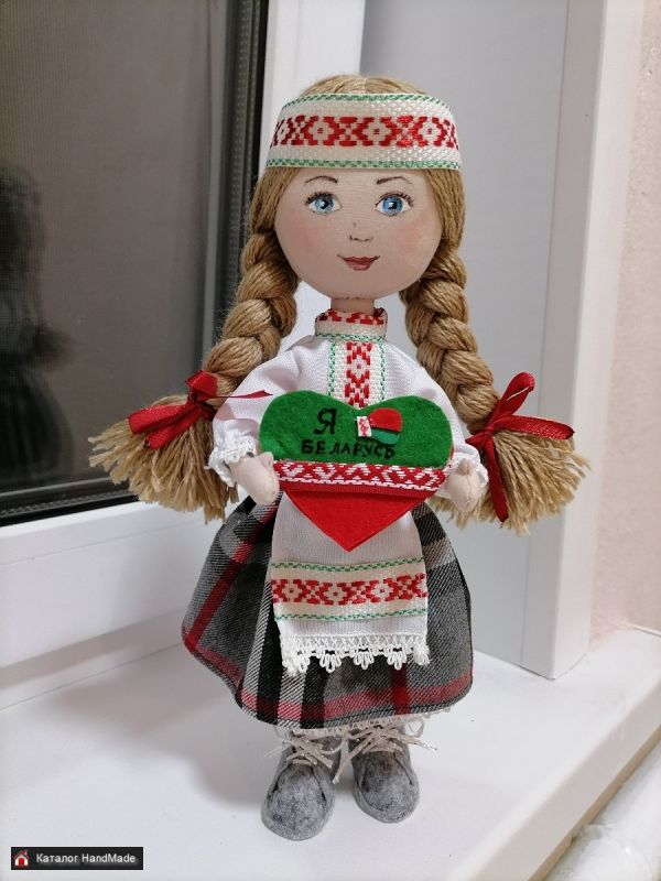 Кукла ручной работы белорусочка