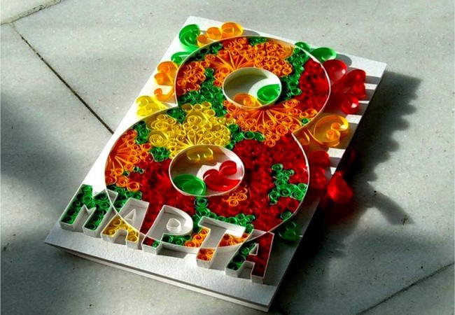 neobychnaya_otkrytka_na_8_marta-1